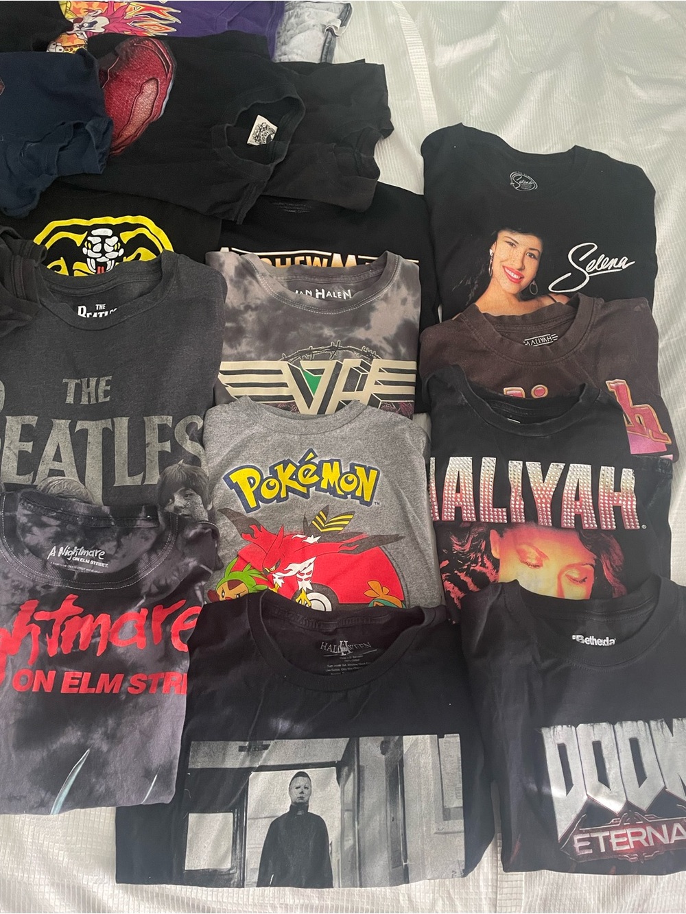 50+ graphic T-shirts , mix sizes and styles, Aaliyah, Beatles,scarf face hoodie